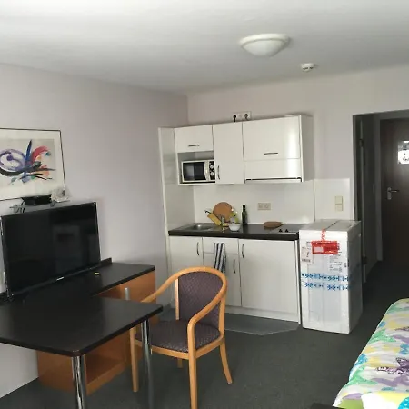 Apartment Business In 3 Star Daimler Nah *