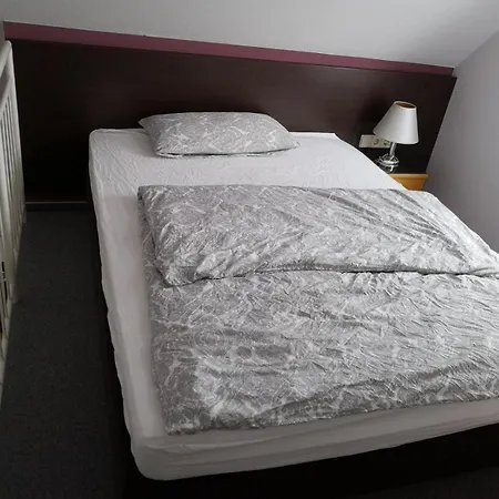 Sindel Living Service Or Business Duplex Apartment Near Daimler Apartman Sindelfingen